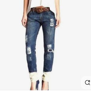 Etinne Marcel NWOT Distressed and Acid Washed Girlfriend Blue Jeans Sz 27 R-$229